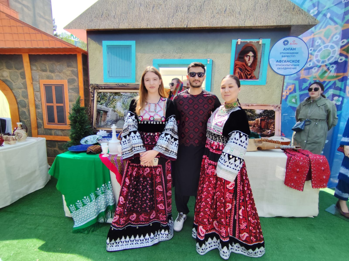 «Праздник единства нашего народа!». Как в Алматы отмечают 1 мая