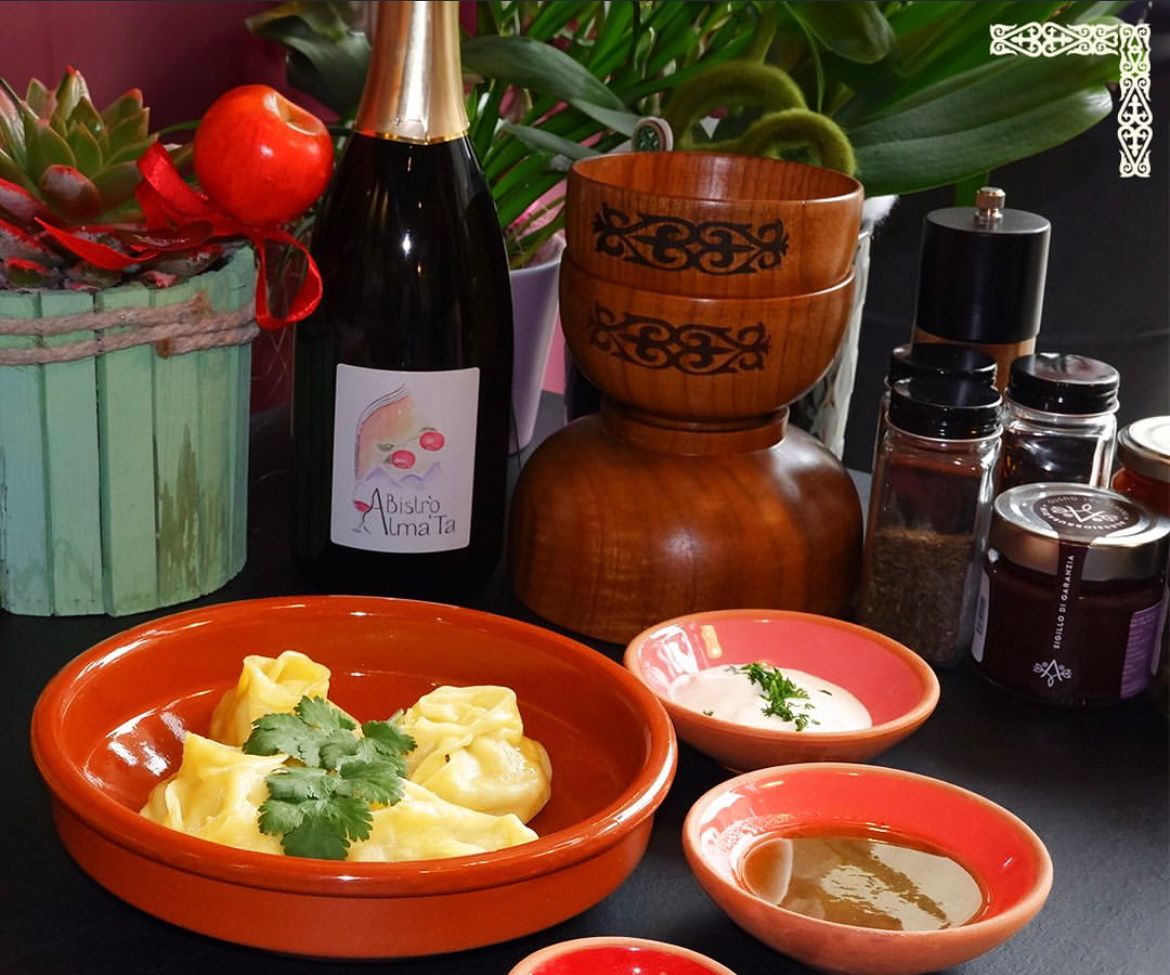 9 мест за границей, где подают казахскую кухню