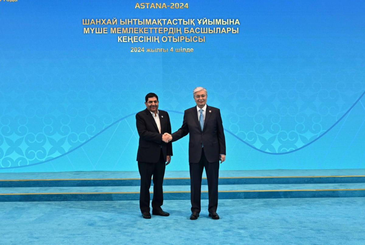 Касым-Жомарт Токаев поприветствовал глав государств – членов ШОС во Дворце Независимости