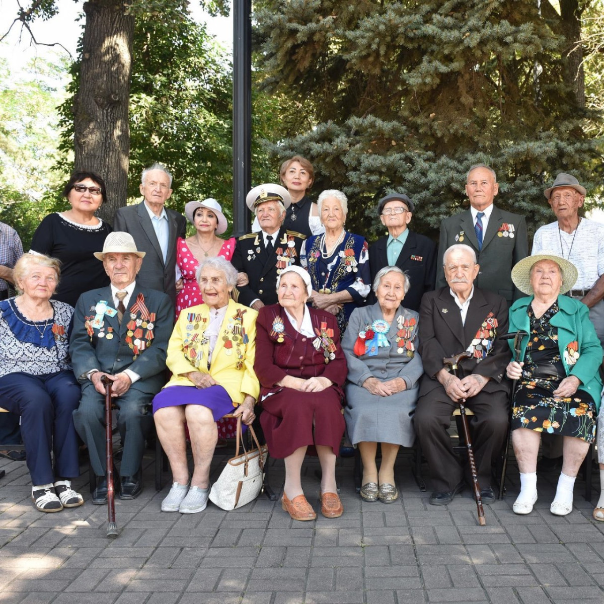 «Секрет счастливой любви и формула вечной молодости». Столетние алматинские ветераны готовятся к юбилею Победы