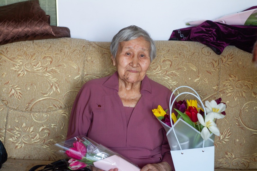 «Секрет счастливой любви и формула вечной молодости». Столетние алматинские ветераны готовятся к юбилею Победы