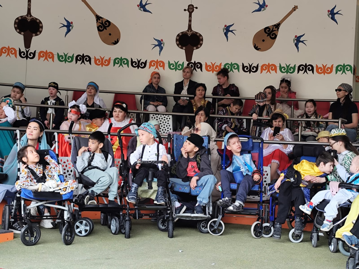 Маленькая страна больших надежд. Особенные дети хотят видеть Алматы городом счастья Маленькая страна больших надежд. Особенные дети хотят видеть Алматы городом счастья