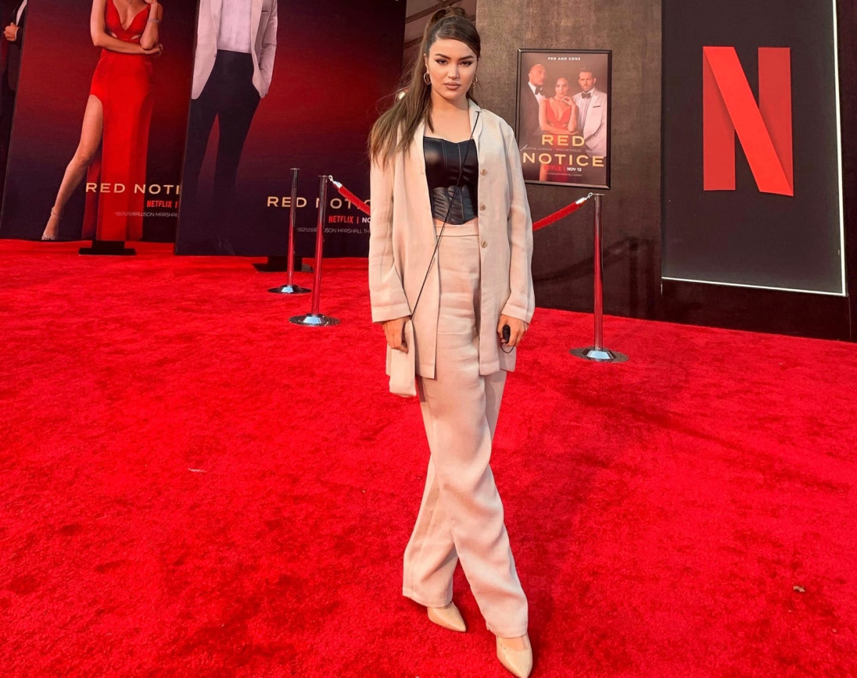 Как казахстанка снялась в фильме со Стивеном Болдуином и Эриком Робертсом