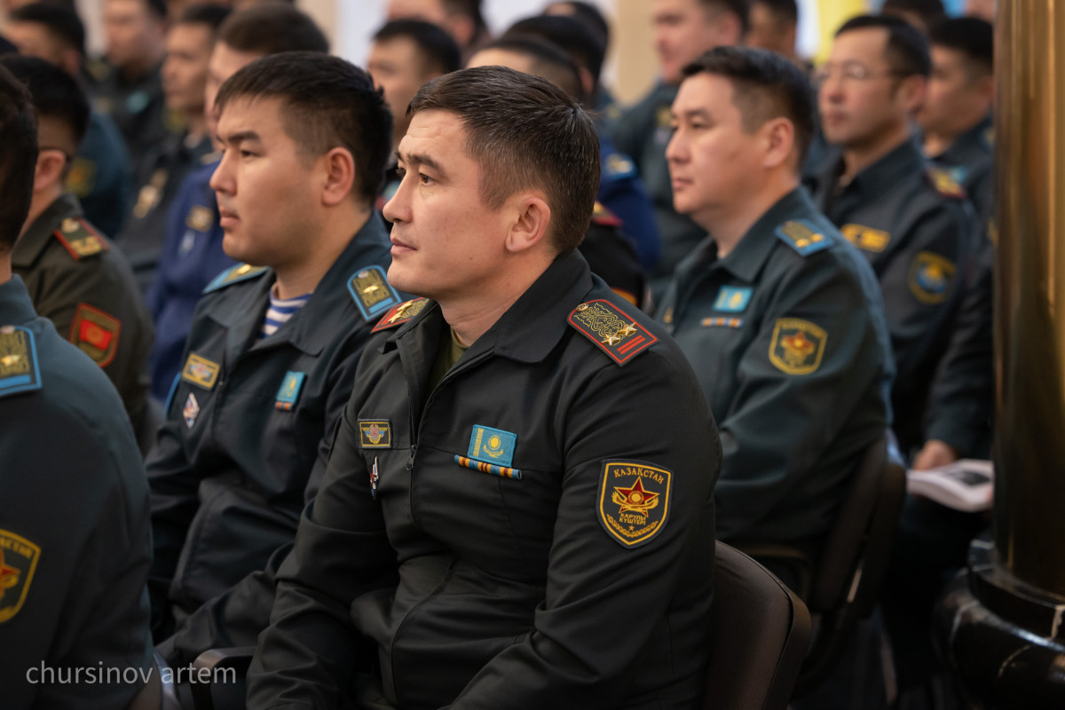 Елордада Ғарышкерлер күніне орай Айдын Айымбетовпен кездесу өтті