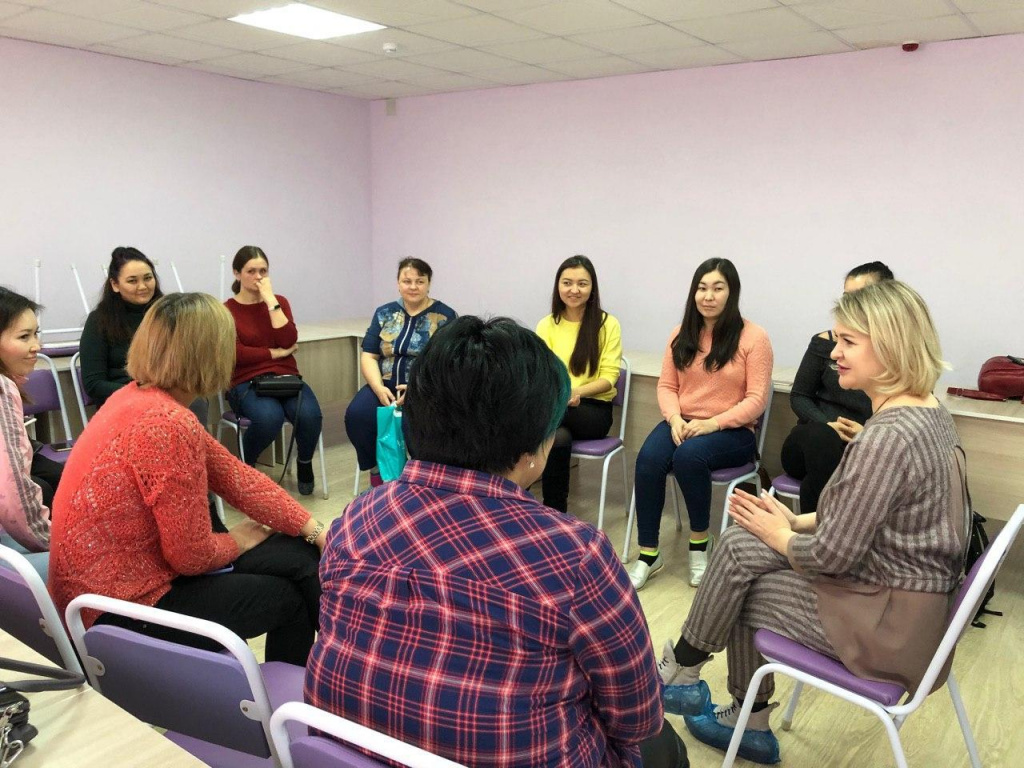 Из депрессии в бизнес: как мамам особенных детей помогают в Казахстане