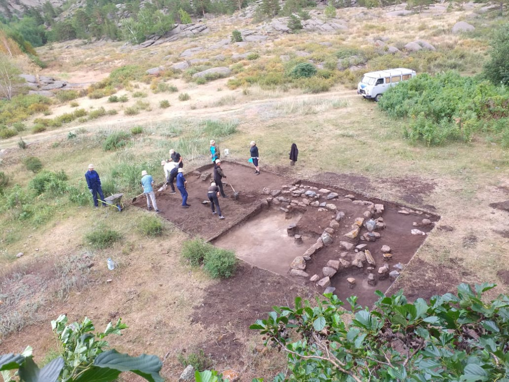 «Древнее Рима»: Археологи обеспокоены разрушением древних памятников в Баянауле