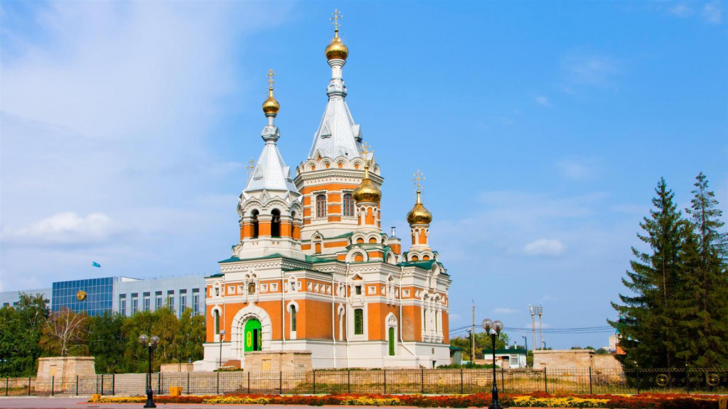 What places the tourists should visit in Kazakhstan?