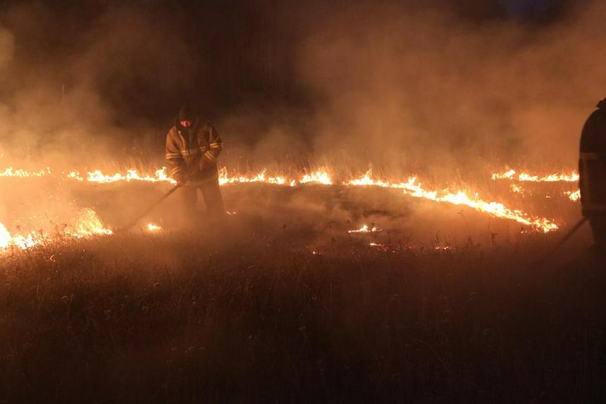 Ситуация со степными пожарами стабилизировалась в Карагандинской области