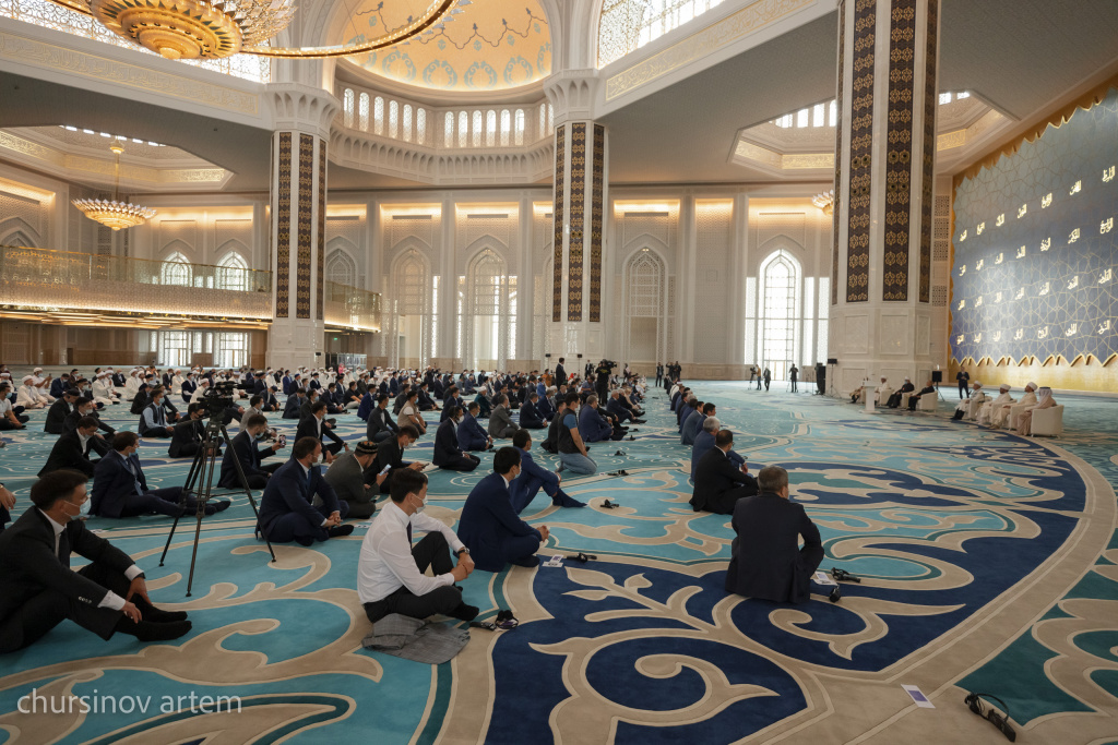 В Нур-Султане открылась Республиканская мечеть, вошедшая в 10 крупнейших мечетей мира