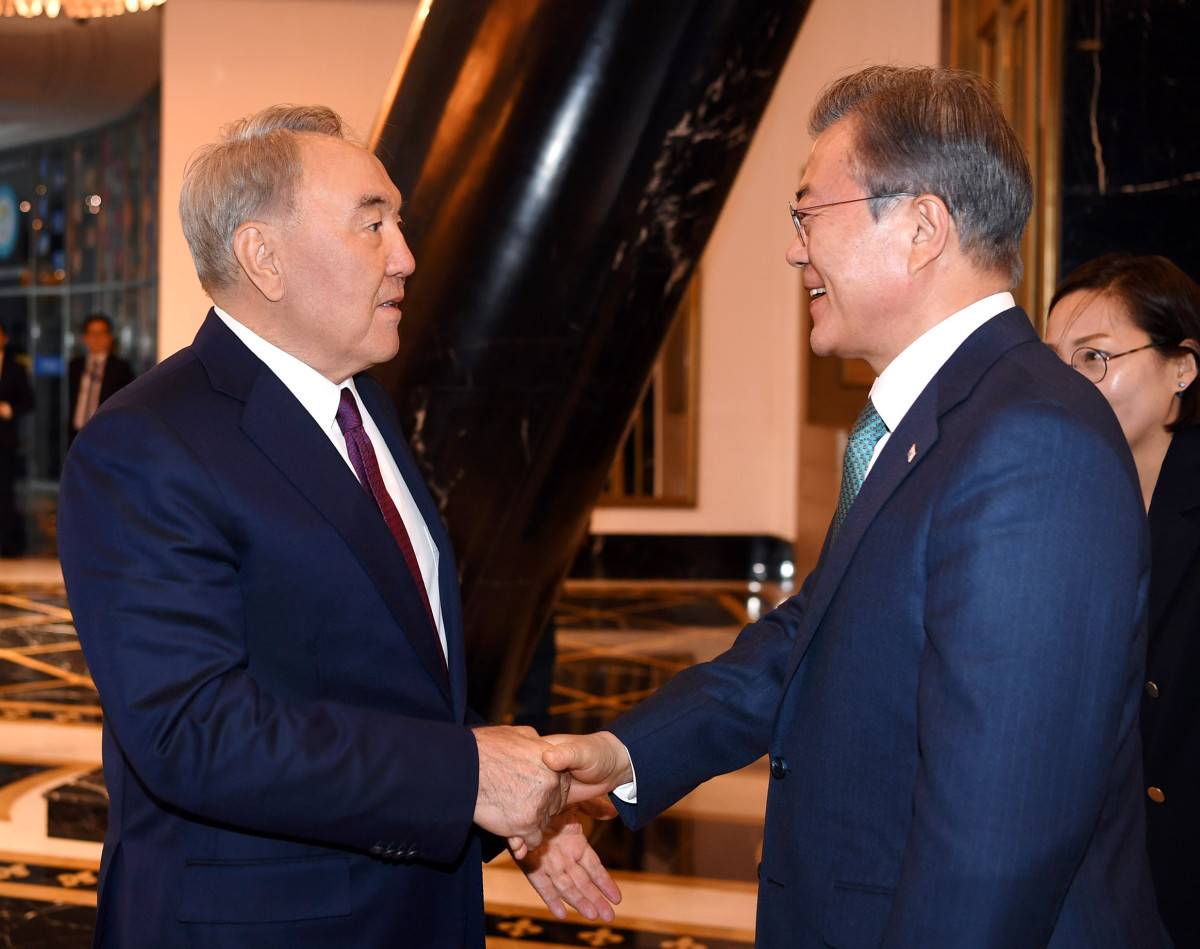 Первый Президент Казахстана Нурсултан Назарбаев встретился с Президентом Республики Корея Мун Чжэ Ином