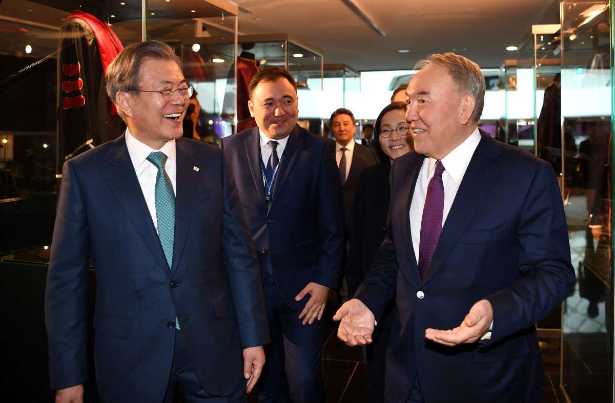 Первый Президент Казахстана Нурсултан Назарбаев встретился с Президентом Республики Корея Мун Чжэ Ином