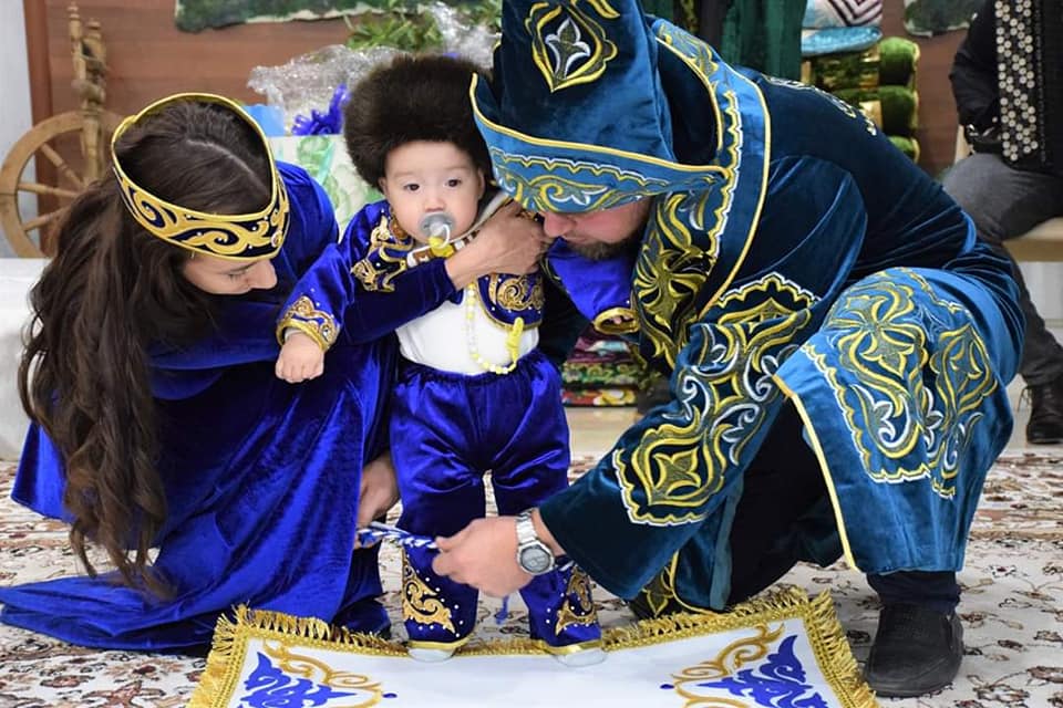 Столичные этнокультурные объединения соревновались в знании казахских традиций и обычаев