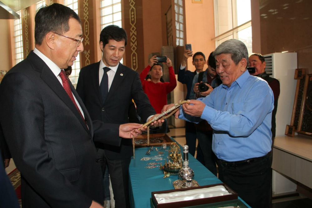 Проект «Қазақтану» - объединяющий потенциал духовных и культурных ценностей казахского народа