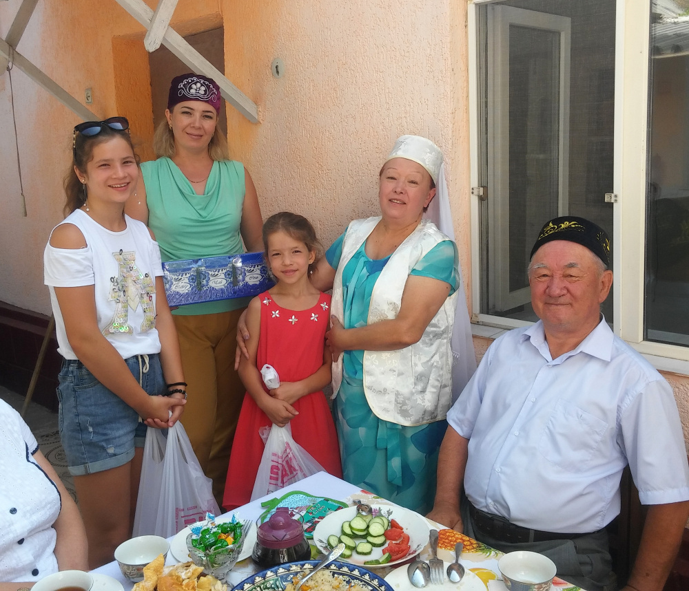 В Шымкенте татаро-башкирский этнокультурный центр встретил новоселов обычаем «Ерулік»