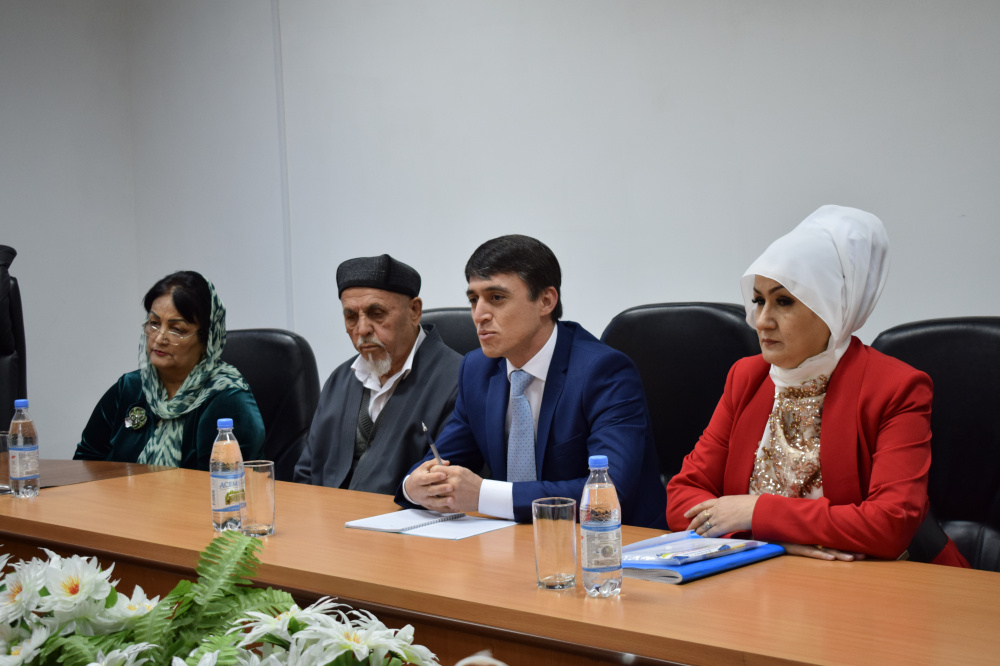 Consul of Tajikistan Met with Representatives of the Ethno-cultural Centre in Taraz