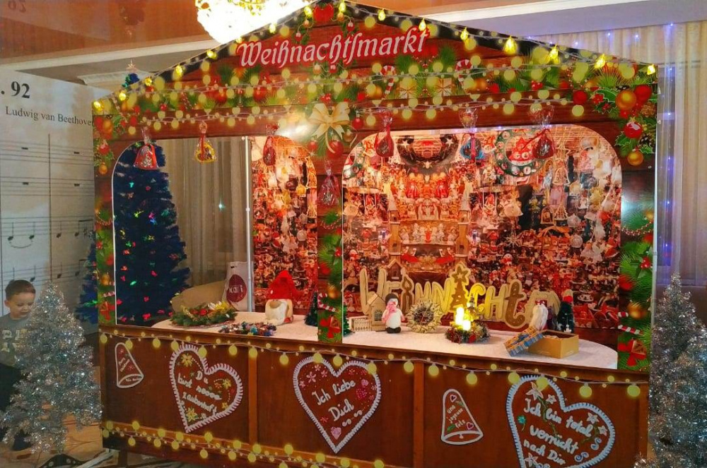 В Кокшетау АНК отметила католическое Рождество