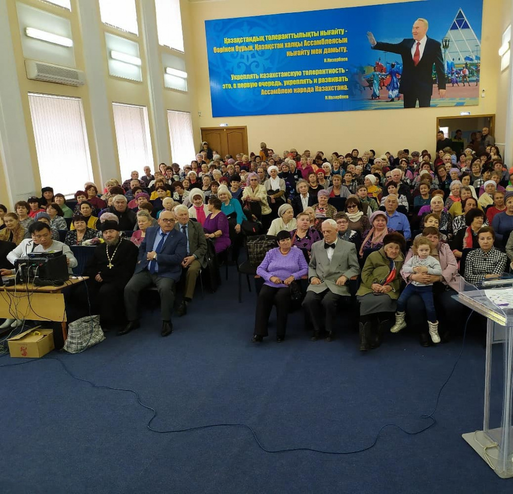 СКО филиал «Русской общины Казахстана» поздравил старейшин центра с праздником