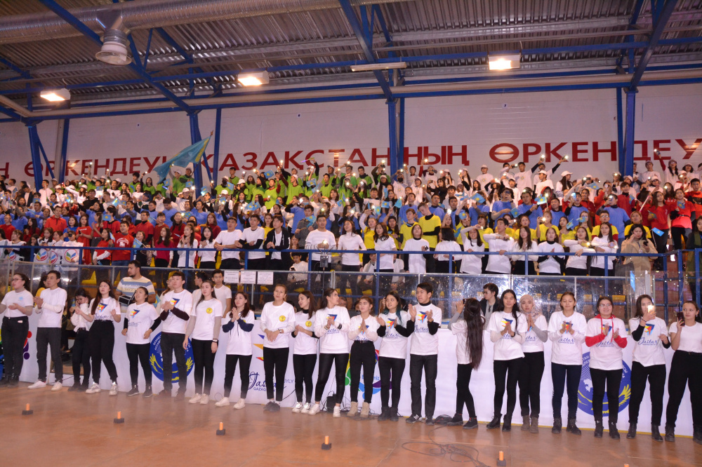 В Уральске аким ЗКО дал старт праздничным мероприятиям в рамках 25-летия АНК