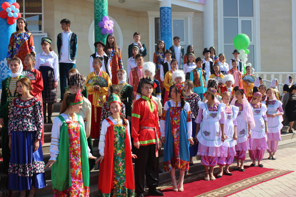 Фестиваль национальной одежды прошел в Уральске