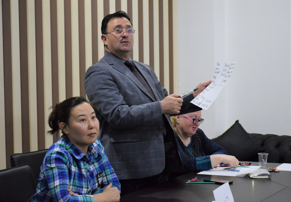 Участники столичного клуба «Мәміле» углубились в историю происхождения казахских имен и топонимов