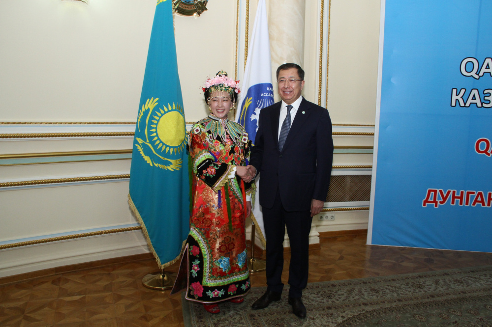 Более одного века традиции и искусство дунганского народа дополняют мозаику культур многонационального Казахстана