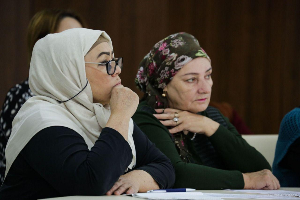 Столичный Совет матерей рассмотрел вопросы обеспечения прав и безопасности женщин в обществе