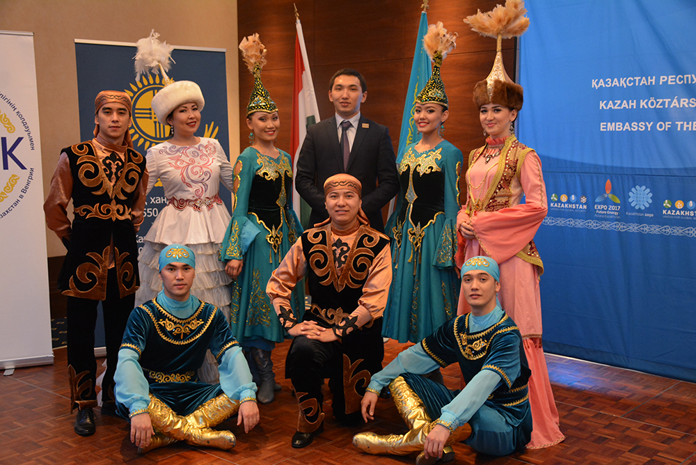 Казахстанцы обучающиеся в Венгрии