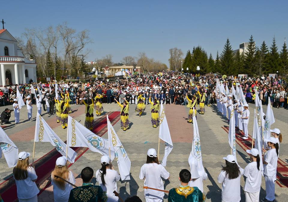 1 мамыр - Қазақстан халықтарының бірлігі күні (фото)