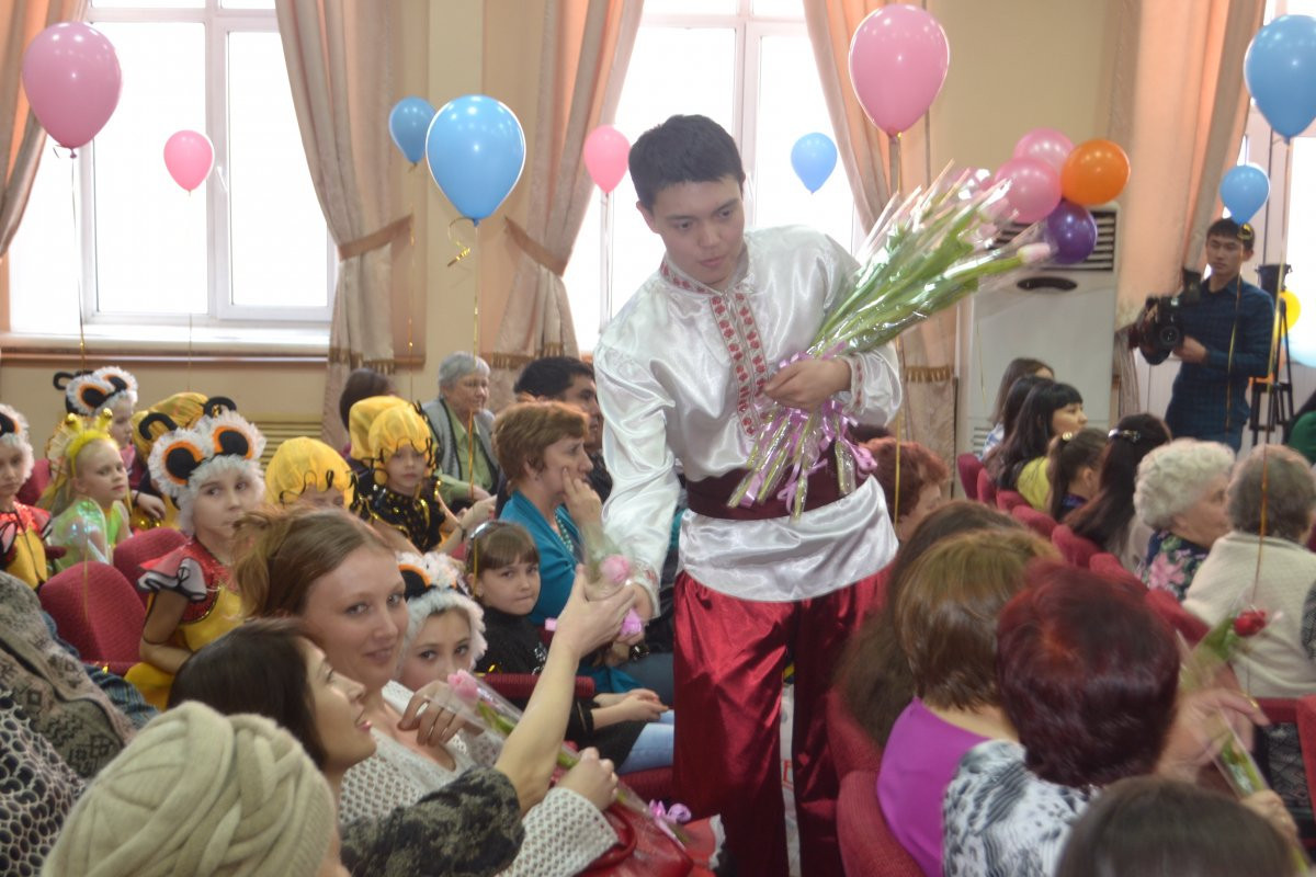 Өскеменде «Ассамблея аруы» байқауы өткізілді