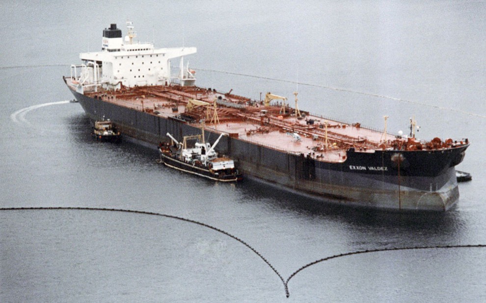 Exxon Valdez мұнай тасушы танкерімен болған оқиға